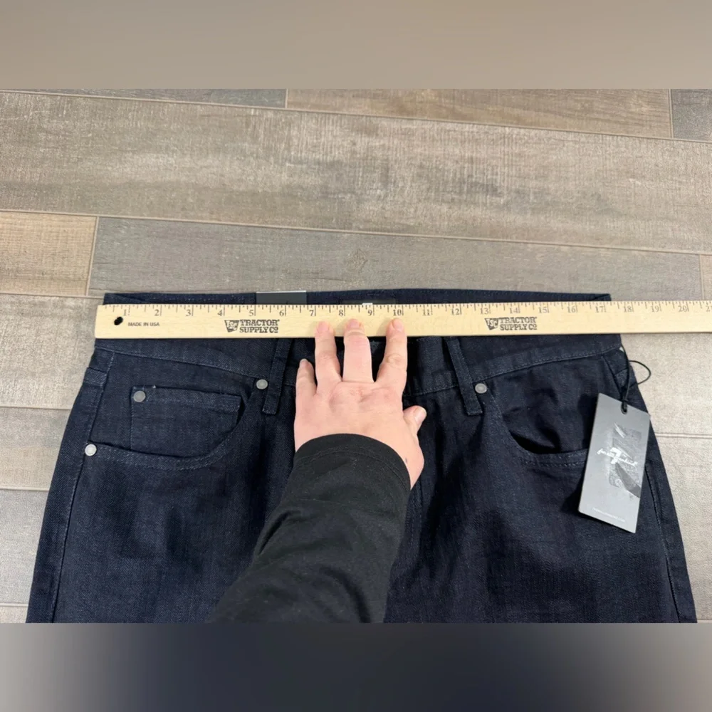 NWT 7 For All Mankind The Straight Luxe Performance